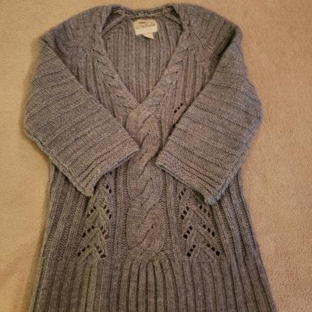 NWOT Grey/Blue sweater